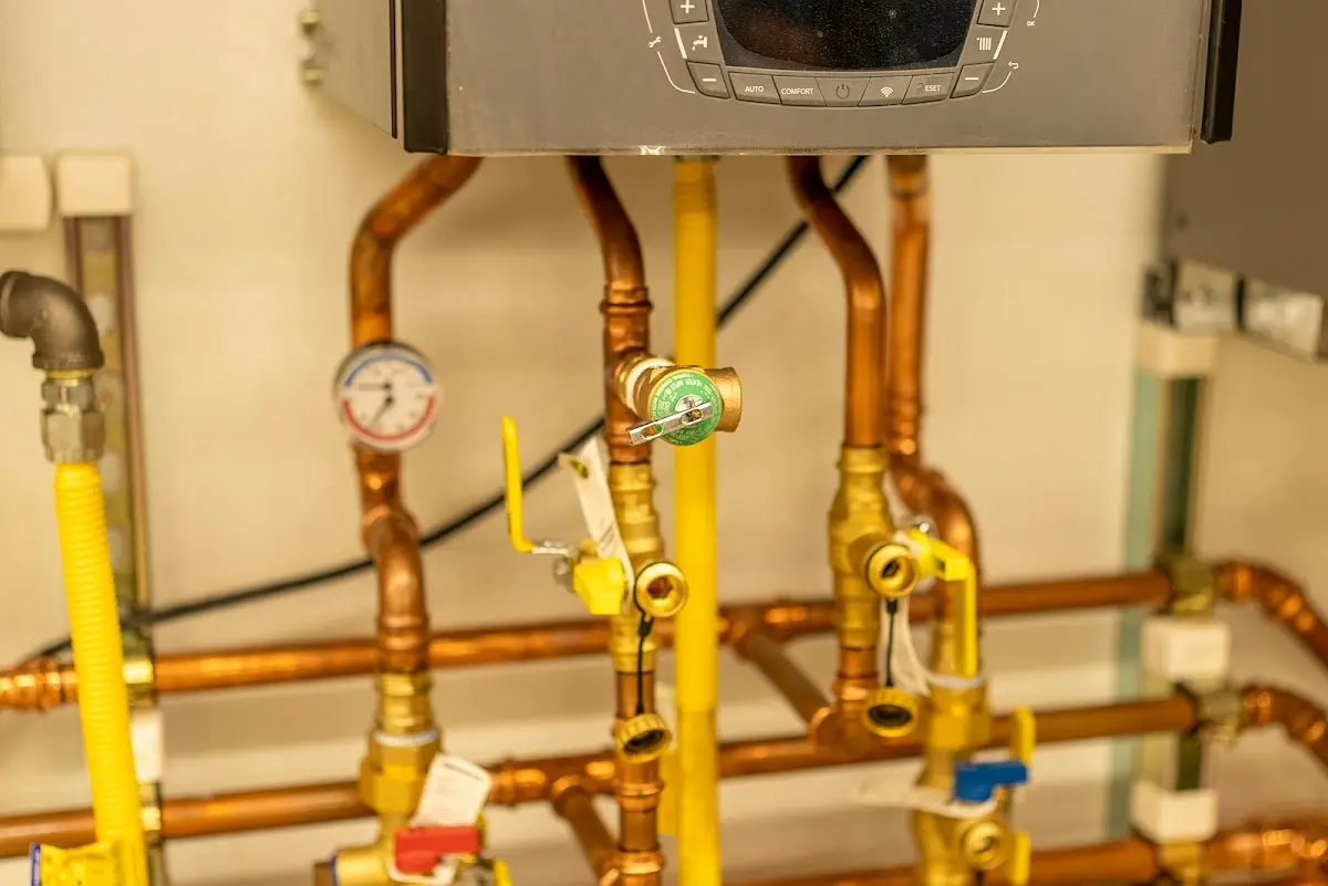 Licensed technician providing Slab Leak Repair for a homeowner in Lake of the Woods